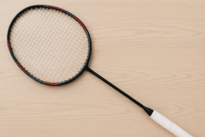 アストロクス11レビュー｜初心者でも打ちやすい！正確ショットと上達を支える1本